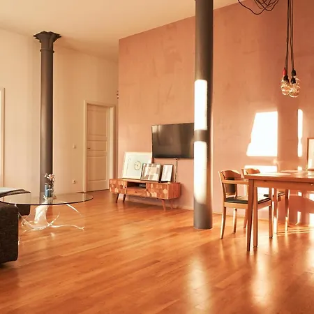 Cityloft - Im Zentrum, Inkl Parkplatz, Netflix, 3-raum * Leipzig